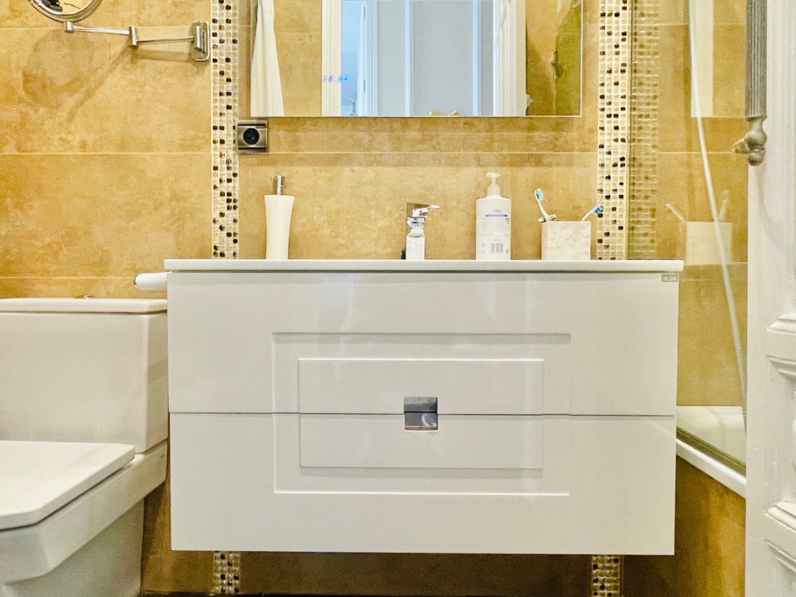 4 soveværelse Lejlighed til salg i Malaga by - € 1.490.000 (Ref: 9019455)