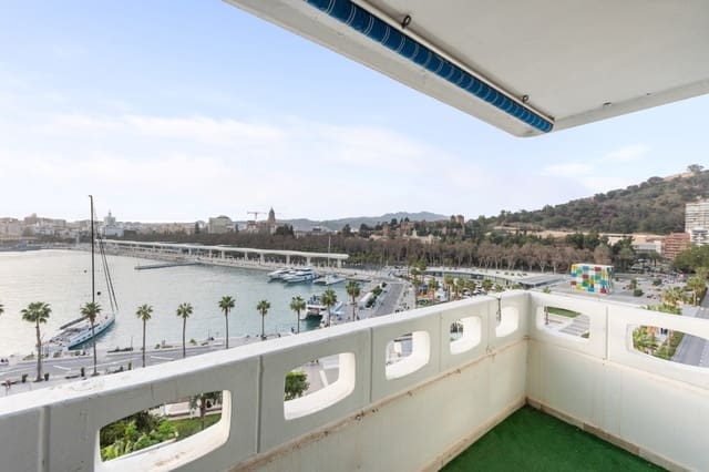 4 slaapkamer Flat te koop in La Malagueta, Málaga stad met garage - € 1.100.000 (Ref: 9029165)