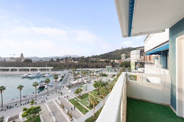 4 slaapkamer Flat te koop in La Malagueta, Málaga stad met garage - € 1.100.000 (Ref: 9029165)