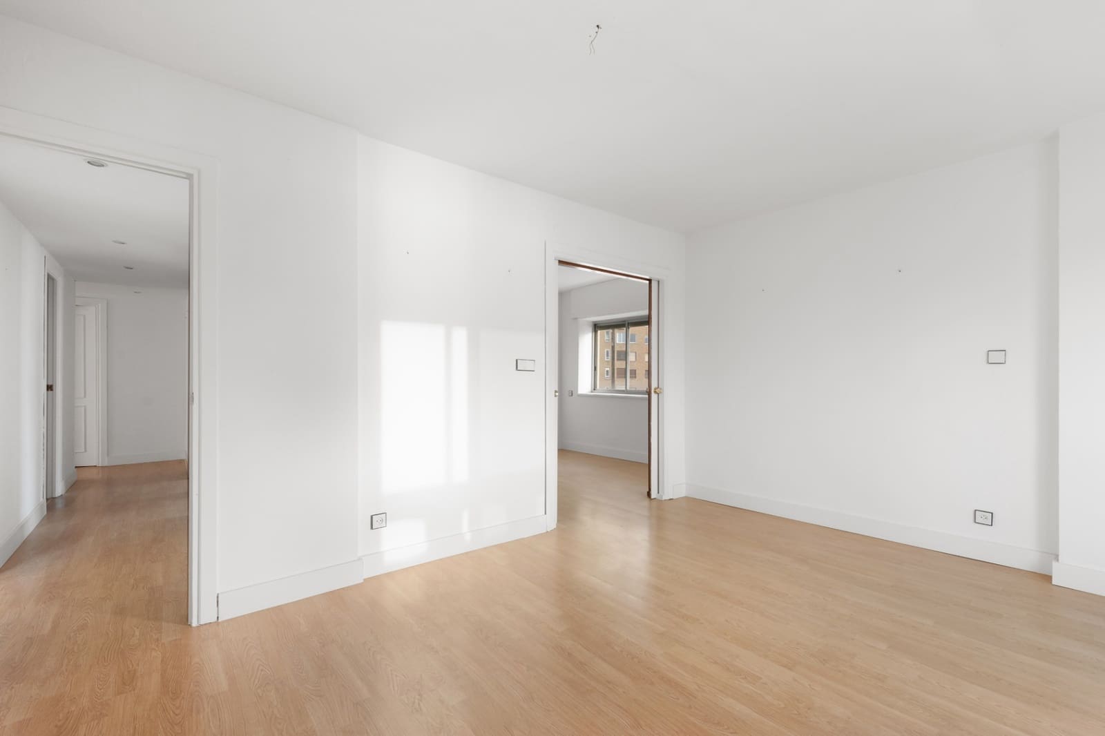 4 soveværelse Lejlighed til salg i Malaga by med garage - € 1.100.000 (Ref: 9029165)