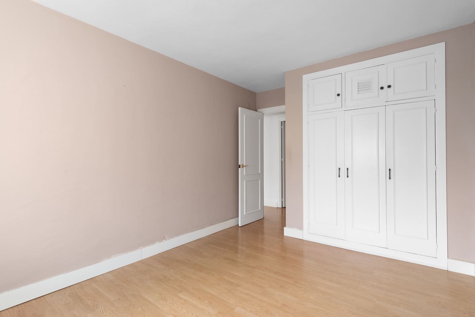 4 soveværelse Lejlighed til salg i Malaga by med garage - € 1.100.000 (Ref: 9029165)