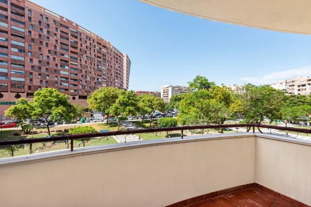 3 sypialnia Mieszkanie na sprzedaż w Hacienda Bizcochero, Miasto Málaga z basenem garażem - 515 000 € (Ref: 9079854)