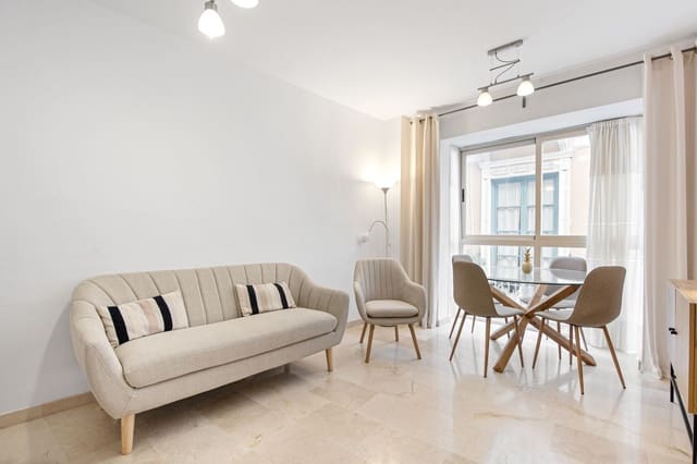 1 soveværelse Lejlighed til salg i Centro Historico, Málaga by - € 290.000 (Ref: 9148054)