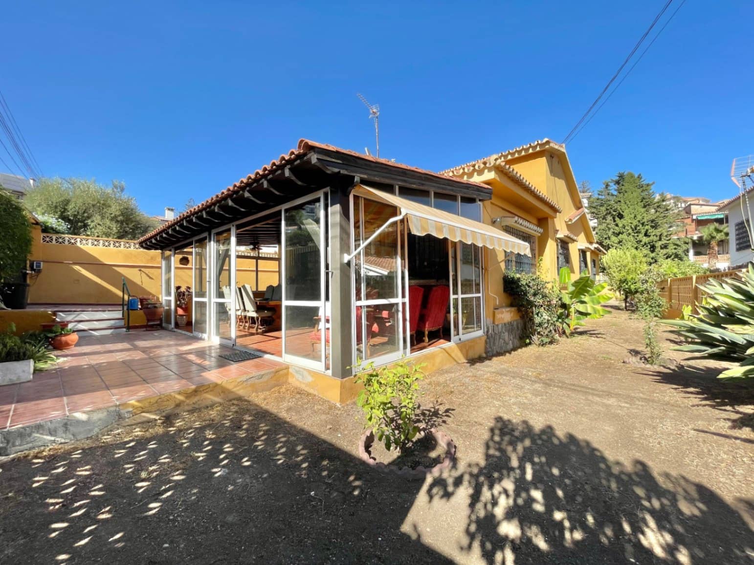 3 slaapkamer Villa te koop in Rincon de la Victoria met zwembad garage - € 670.000 (Ref: 9216800)