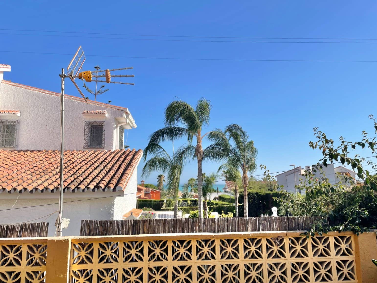 3 slaapkamer Villa te koop in Rincon de la Victoria met zwembad garage - € 670.000 (Ref: 9216800)