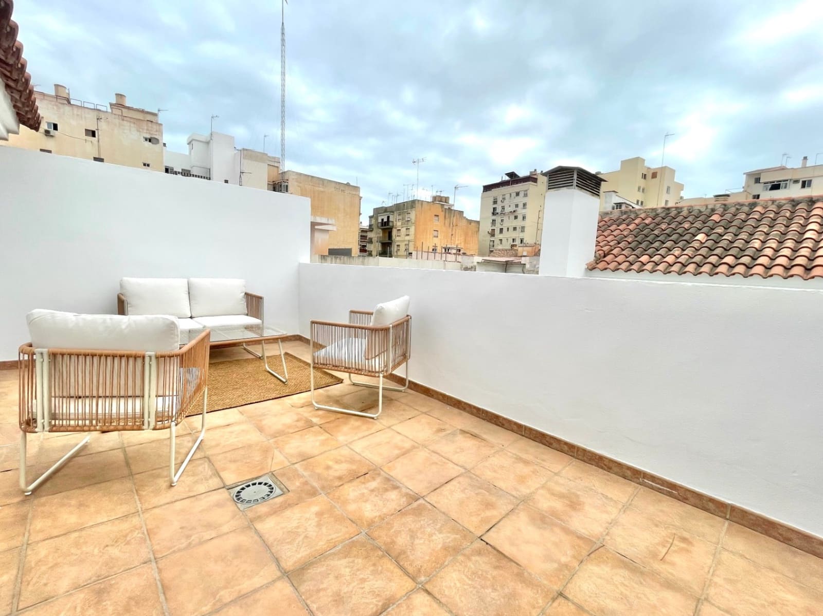 2 slaapkamer Appartement te koop in Malaga stad met garage - € 330.000 (Ref: 9279720)