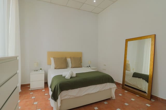 5 soveværelse Lejlighed til salg i Centro Historico, Málaga by - € 999.000 (Ref: 9310174)