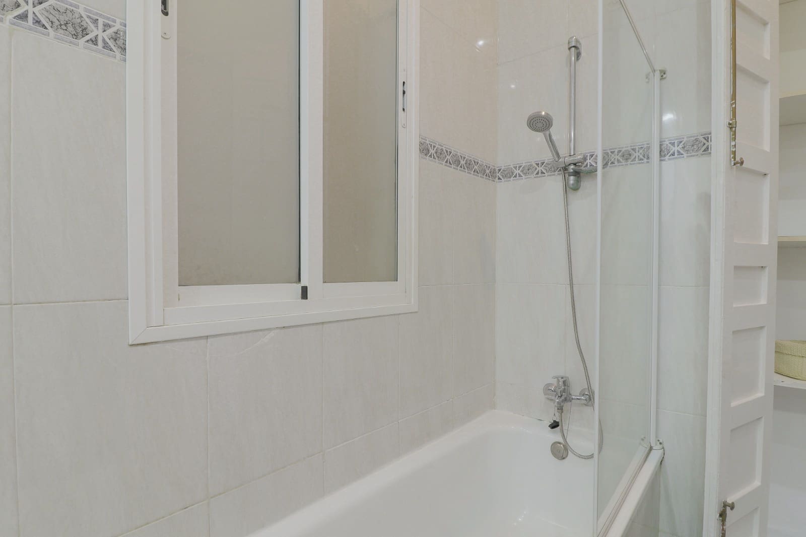 5 soveværelse Lejlighed til salg i Malaga by - € 999.000 (Ref: 9310174)