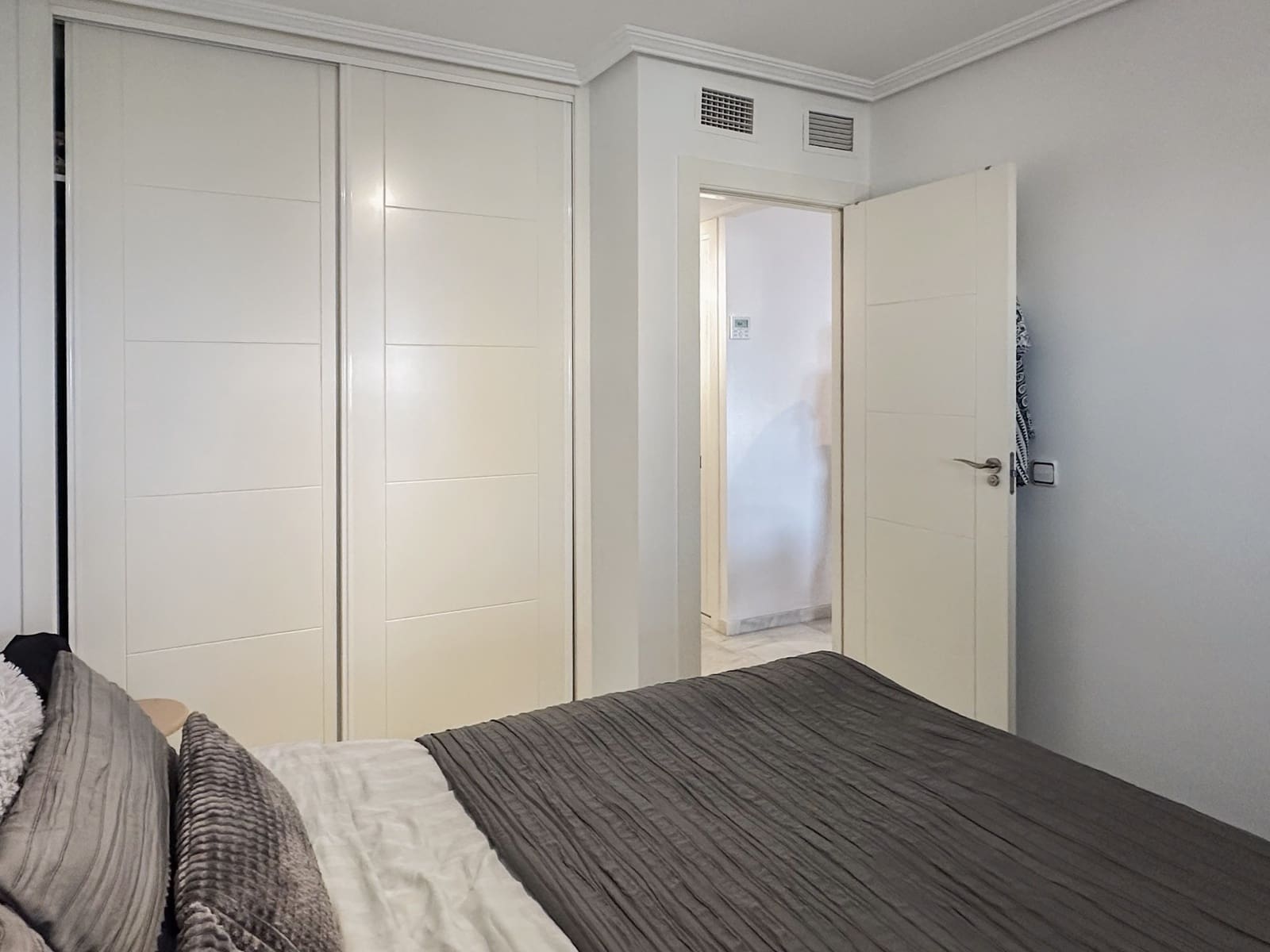 2 slaapkamer Appartement te koop in Torremolinos met zwembad garage - € 330.000 (Ref: 9327009)