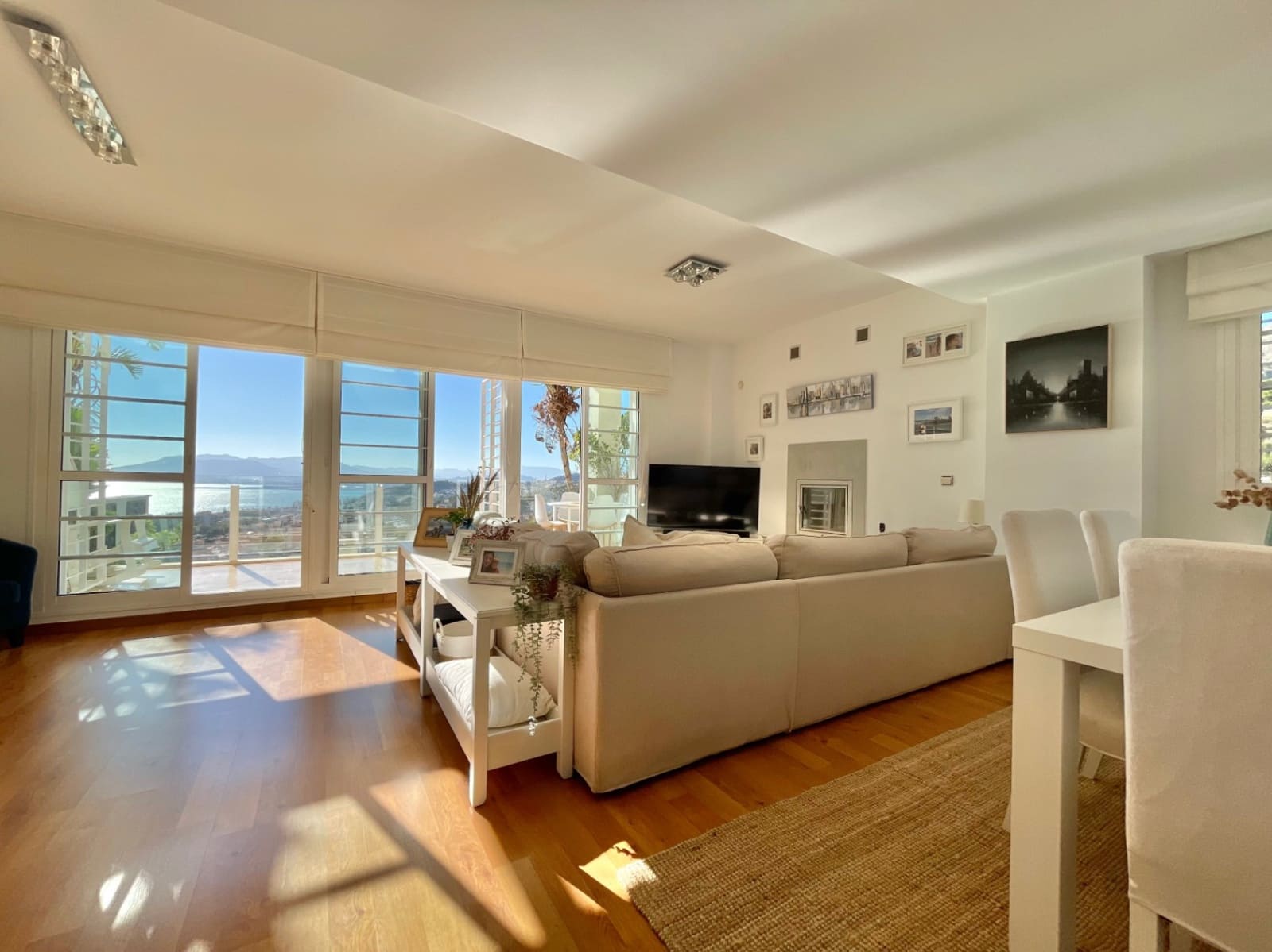 4 sypialnia Dom szeregowy na sprzedaż w Miasto Malaga z garażem - 1 050 000 € (Ref: 9344045)