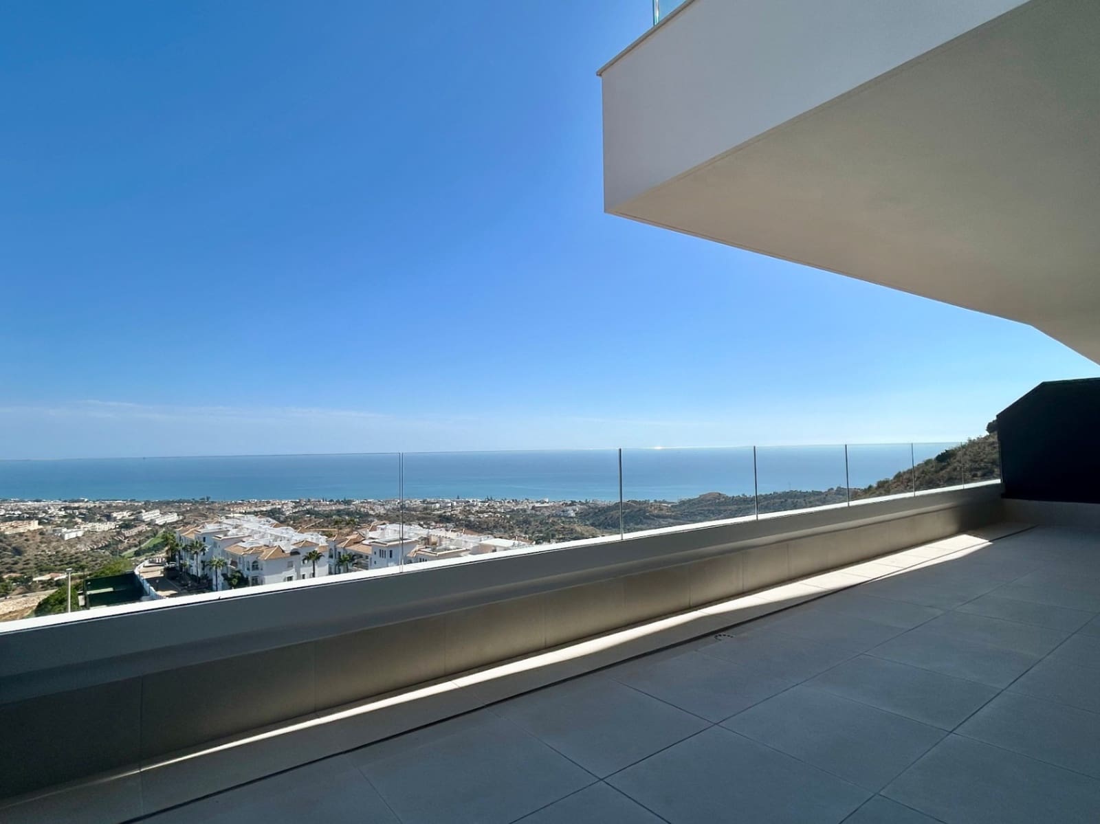 2 soverom Leilighet til salgs i Rincon de la Victoria med svømmebasseng garasje - € 499 000 (Ref: 9362974)