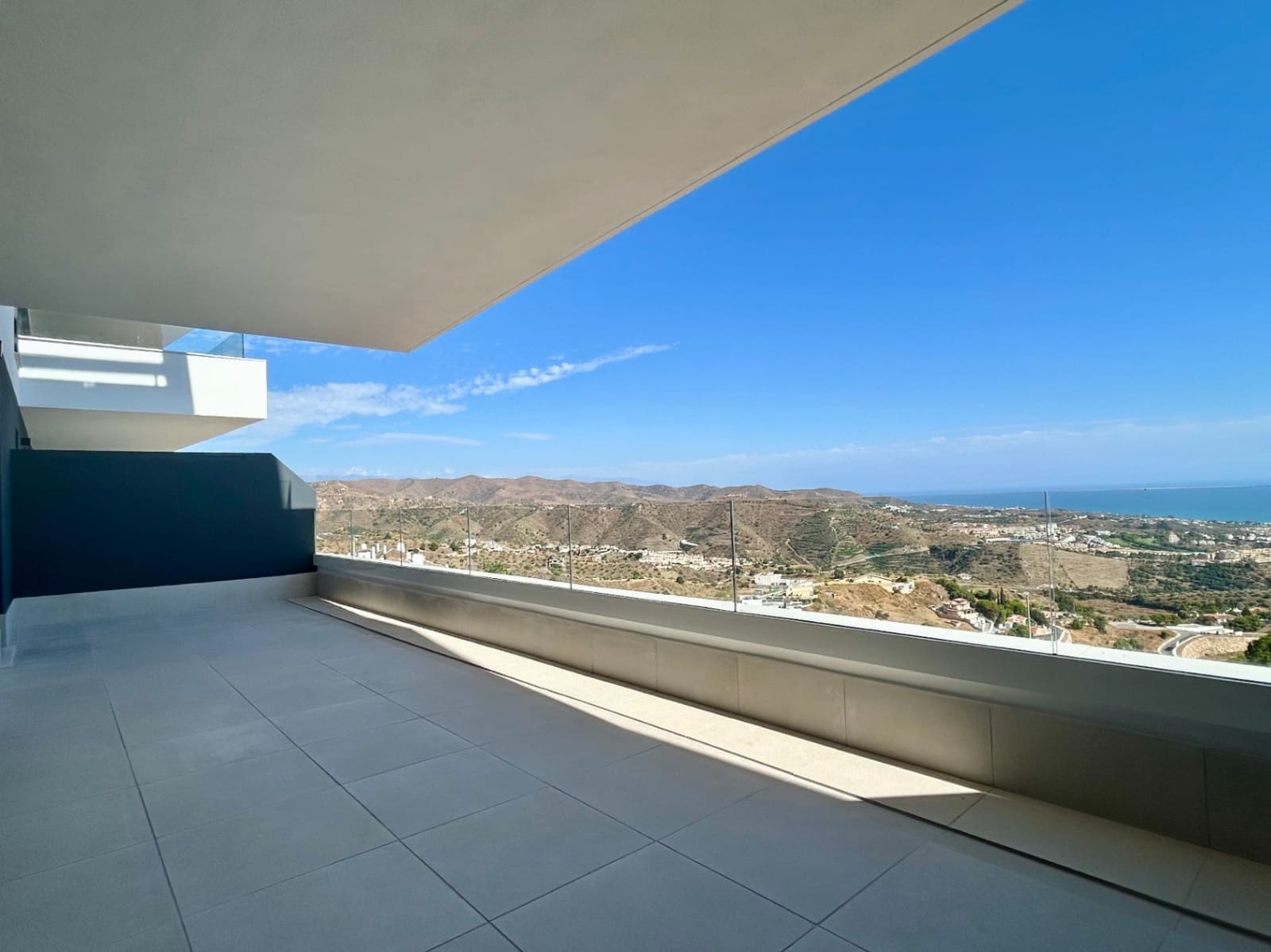 2 soverom Leilighet til salgs i Rincon de la Victoria med svømmebasseng garasje - € 499 000 (Ref: 9362974)