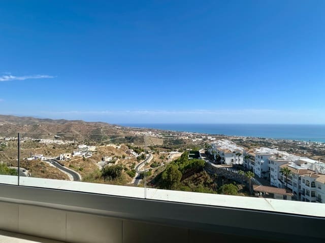 2 soverom Leilighet til salgs i Rincón de la Victoria med svømmebasseng garasje - € 499 000 (Ref: 9362974)