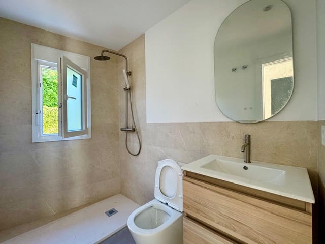 1 soverom Leilighet til salgs i Torremolinos med garasje - € 310 000 (Ref: 9363392)