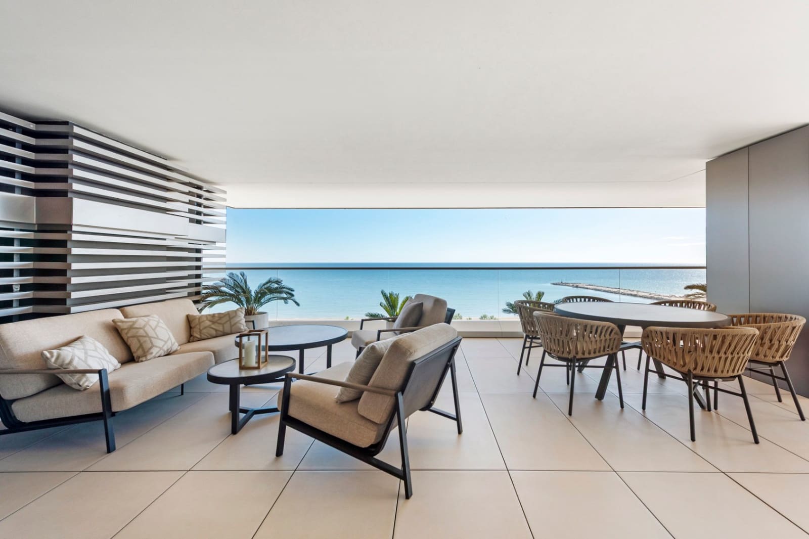 3 soveværelse Lejlighed til salg i Malaga by med swimmingpool garage - € 2.000.000 (Ref: 9383953)