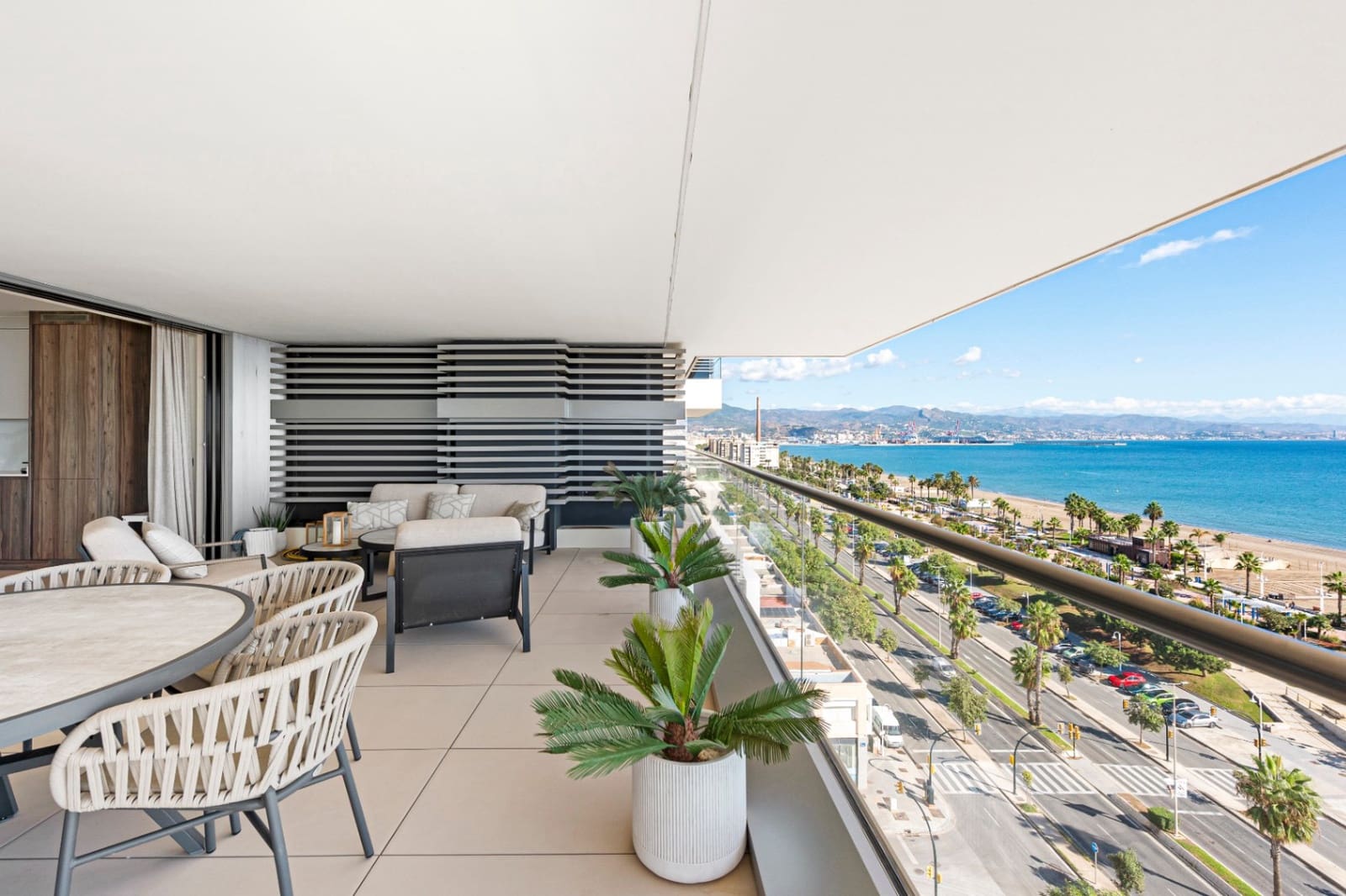 3 soveværelse Lejlighed til salg i Malaga by med swimmingpool garage - € 2.000.000 (Ref: 9383953)