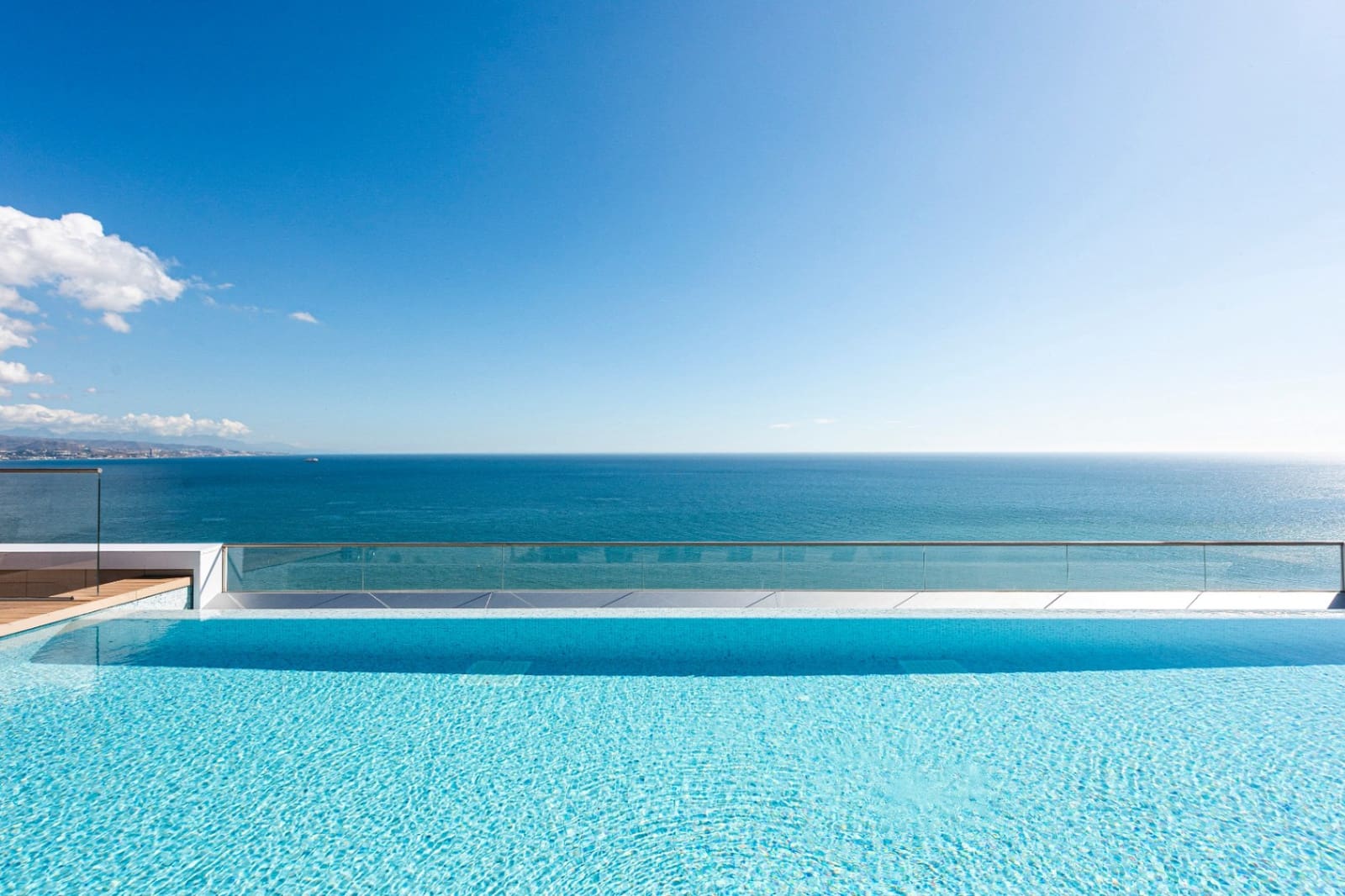 3 soveværelse Lejlighed til salg i Malaga by med swimmingpool garage - € 2.000.000 (Ref: 9383953)