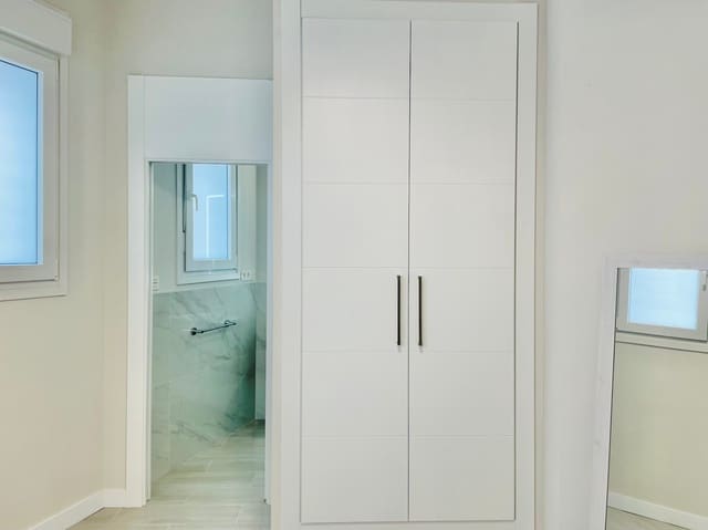 2 soverom Leilighet til salgs i La Trinidad, Málaga by - € 283 000 (Ref: 9386169)