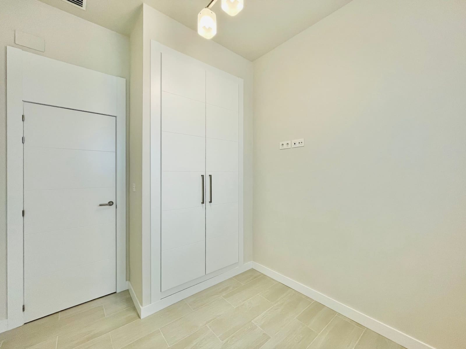 2 soverom Leilighet til salgs i Malaga by - € 283 000 (Ref: 9386169)