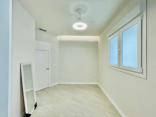 2 soverom Leilighet til salgs i La Trinidad, Málaga by - € 283 000 (Ref: 9386169)