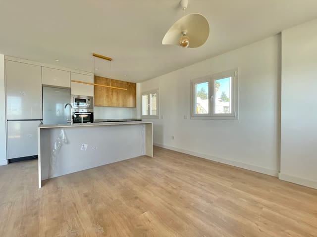 3 soveværelse Lejlighed til salg i Torremolinos med swimmingpool garage - € 590.000 (Ref: 9402706)