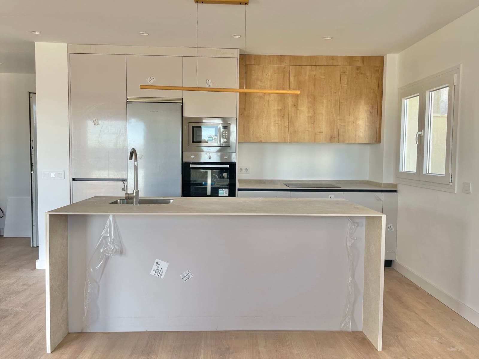 3 slaapkamer Appartement te koop in Torremolinos met zwembad garage - € 590.000 (Ref: 9402706)