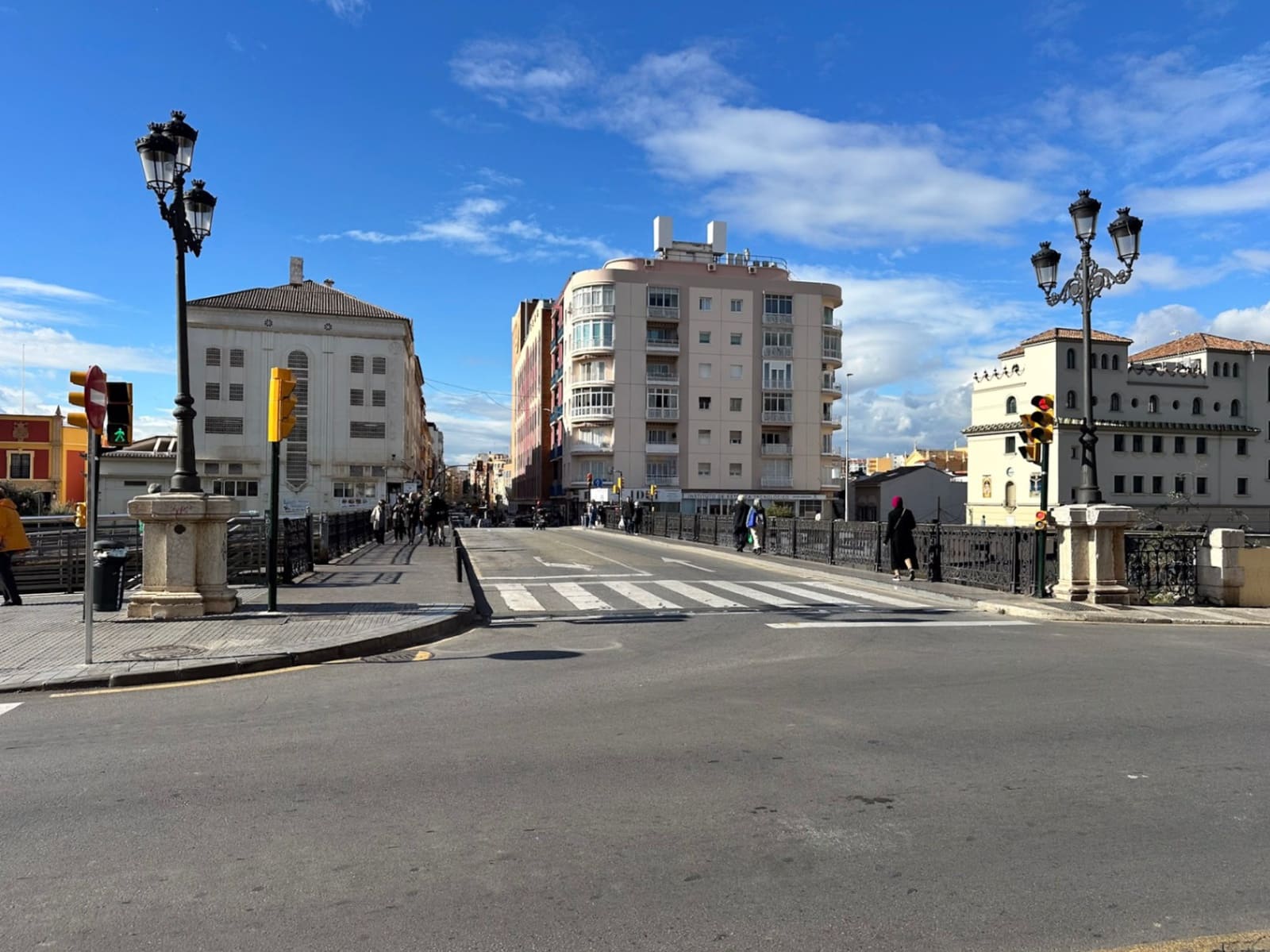 4 soveværelse Lejlighed til salg i Malaga by - € 440.000 (Ref: 9438360)