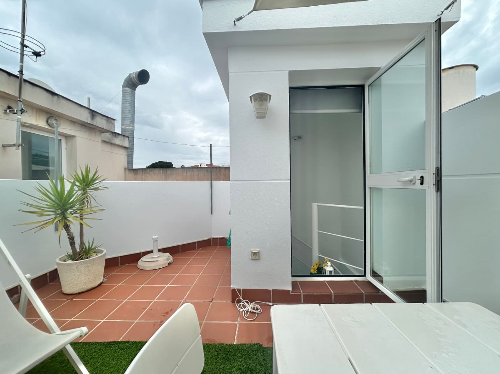 Penthouse na sprzedaż w Miasto Malaga - 249 000 € (Ref: 9454766)