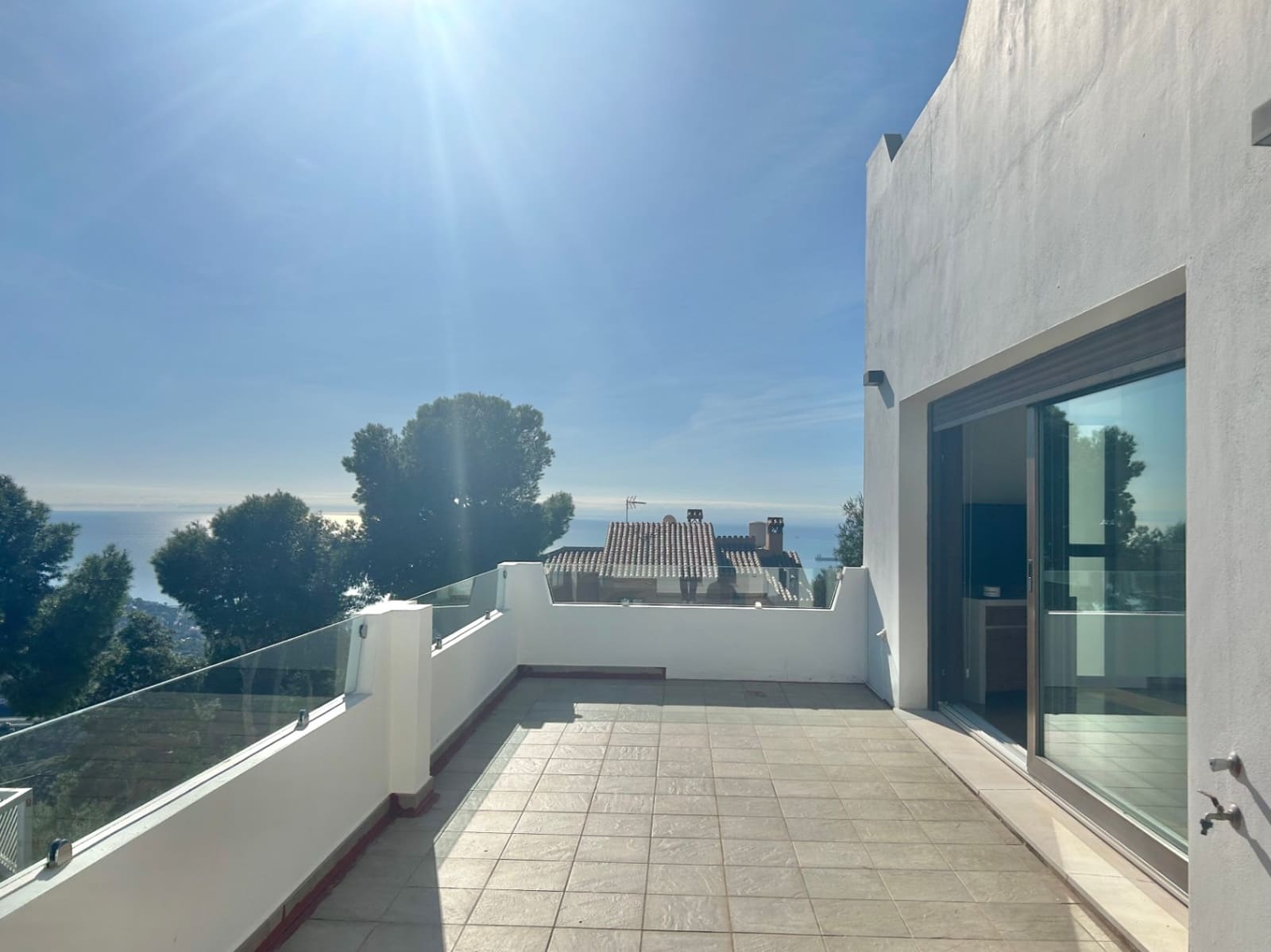 Chalet de 6 habitaciones en Málaga ciudad en venta con piscina garaje - 2.850.000 € (Ref: 9490020)