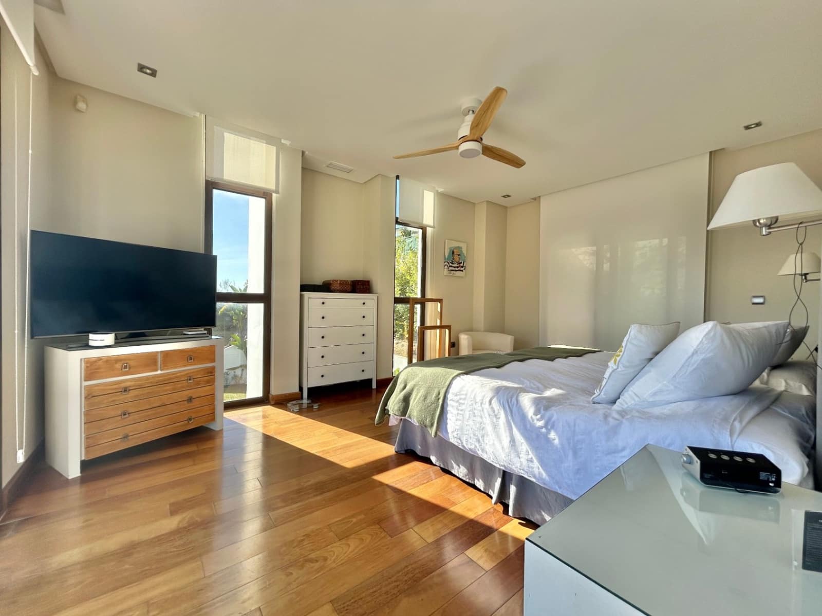 Chalet de 6 habitaciones en Málaga ciudad en venta con piscina garaje - 2.850.000 € (Ref: 9490020)