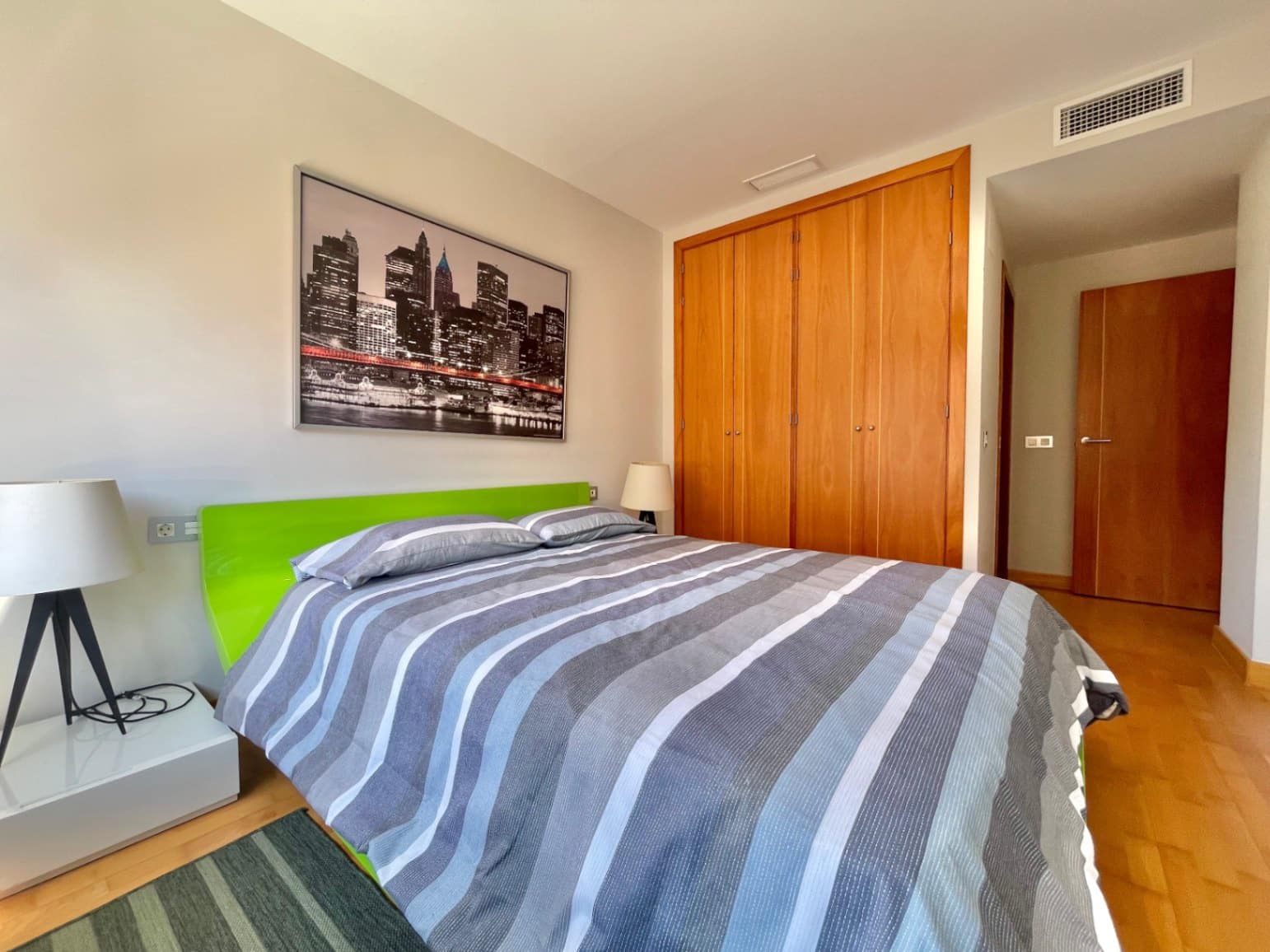 2 soveværelse Lejlighed til salg i Malaga by med garage - € 462.000 (Ref: 9511286)