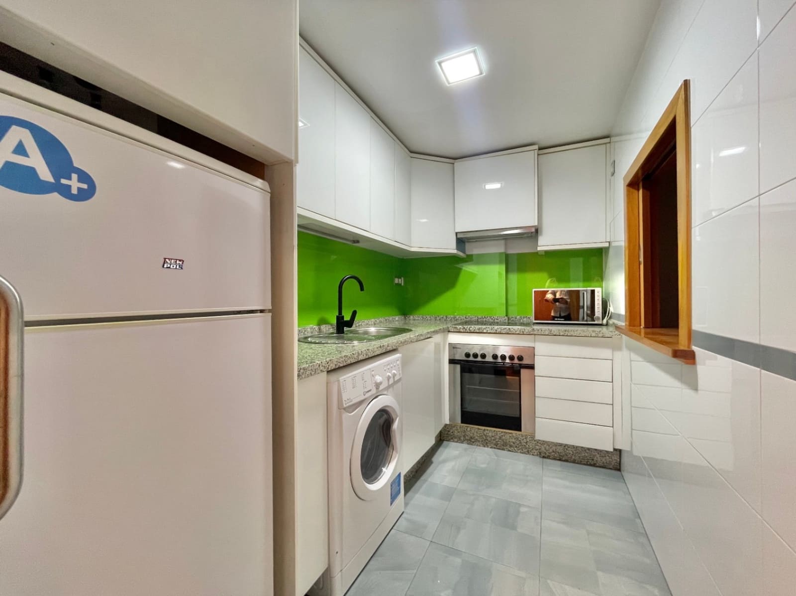 2 soveværelse Lejlighed til salg i Malaga by med garage - € 462.000 (Ref: 9511286)