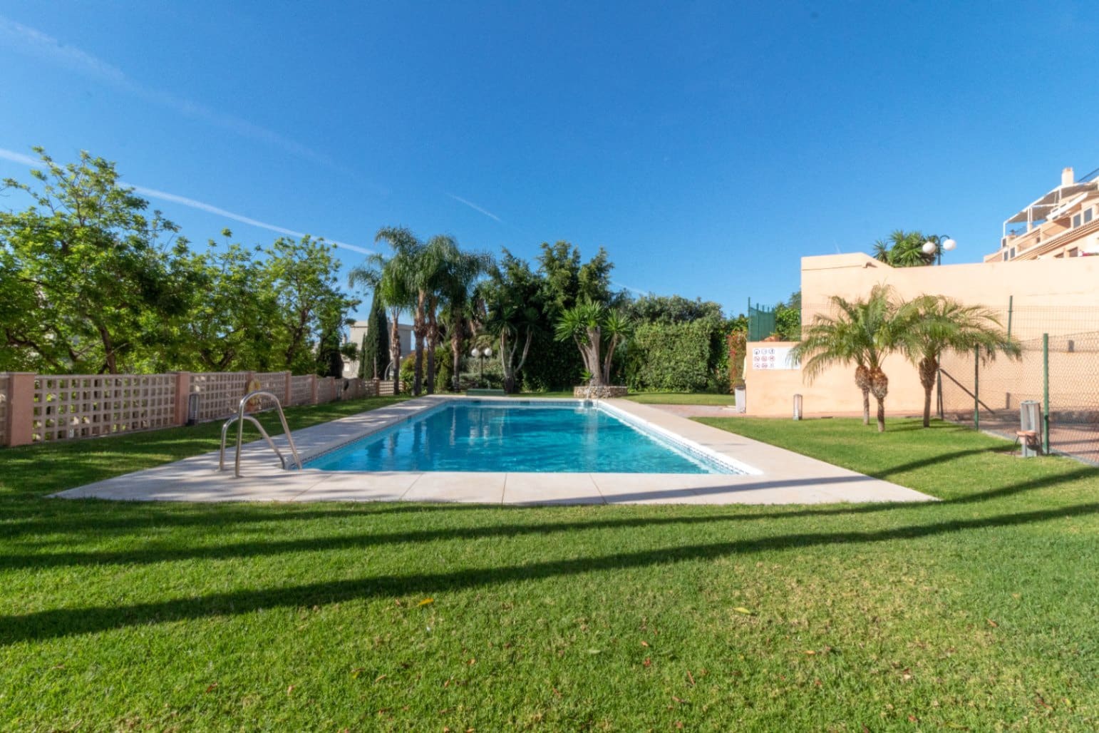 2 soveværelse Lejlighed til salg i Torremolinos med swimmingpool garage - € 350.000 (Ref: 9524981)