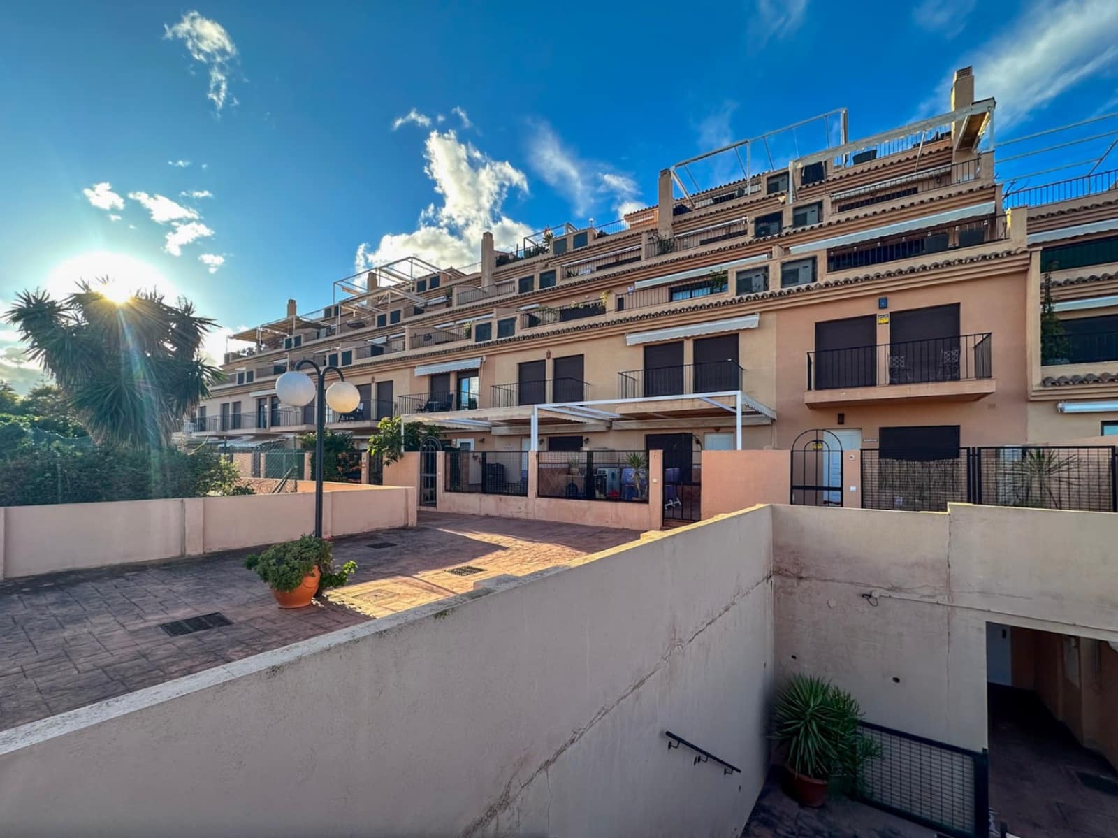 2 soveværelse Lejlighed til salg i Torremolinos med swimmingpool garage - € 350.000 (Ref: 9524981)