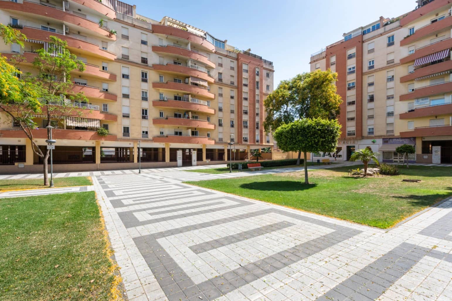 3 sypialnia Mieszkanie na sprzedaż w Miasto Malaga z basenem garażem - 515 000 € (Ref: 9532591)