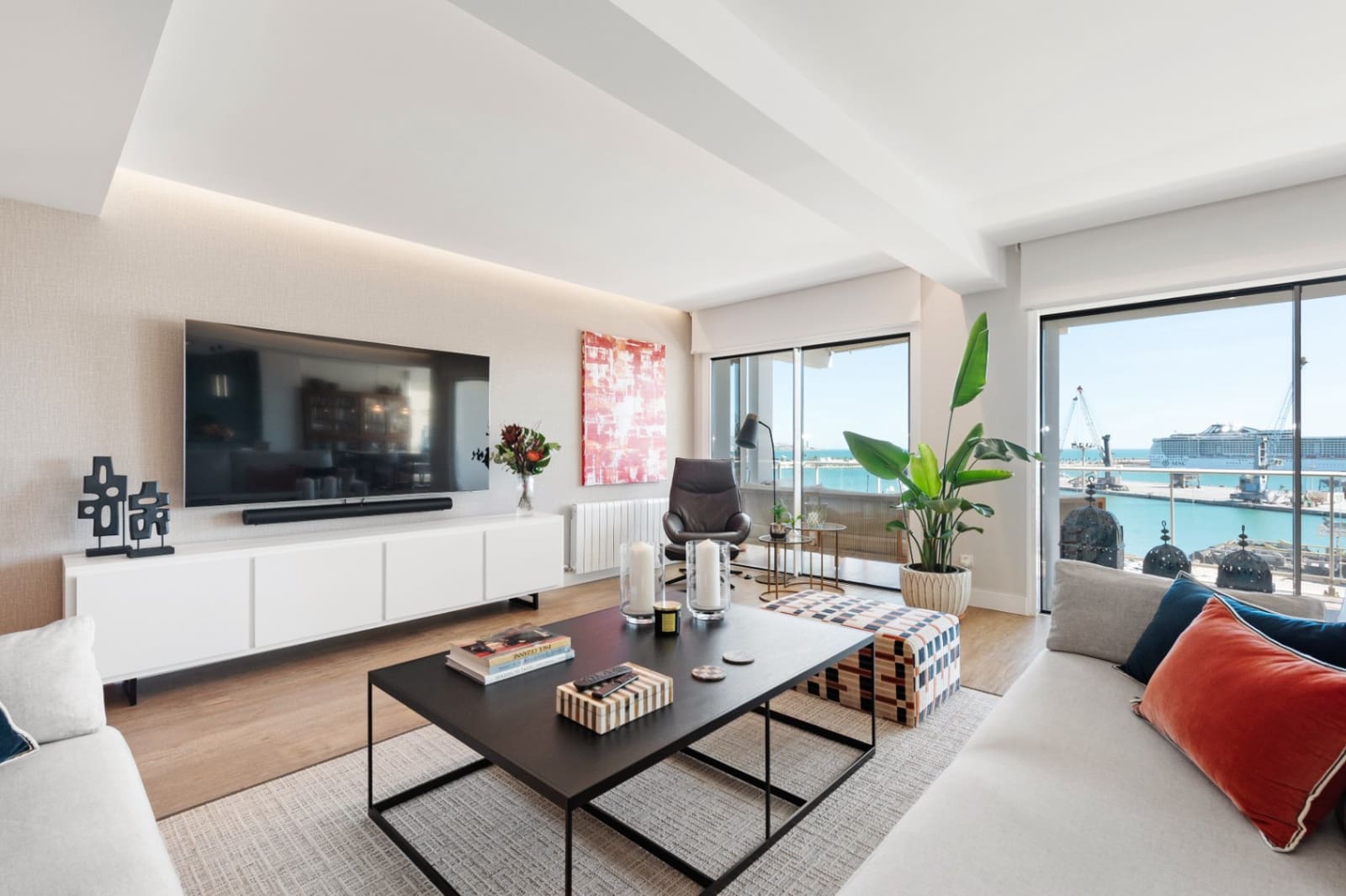 3 soveværelse Lejlighed til salg i Malaga by - € 1.560.000 (Ref: 9532593)