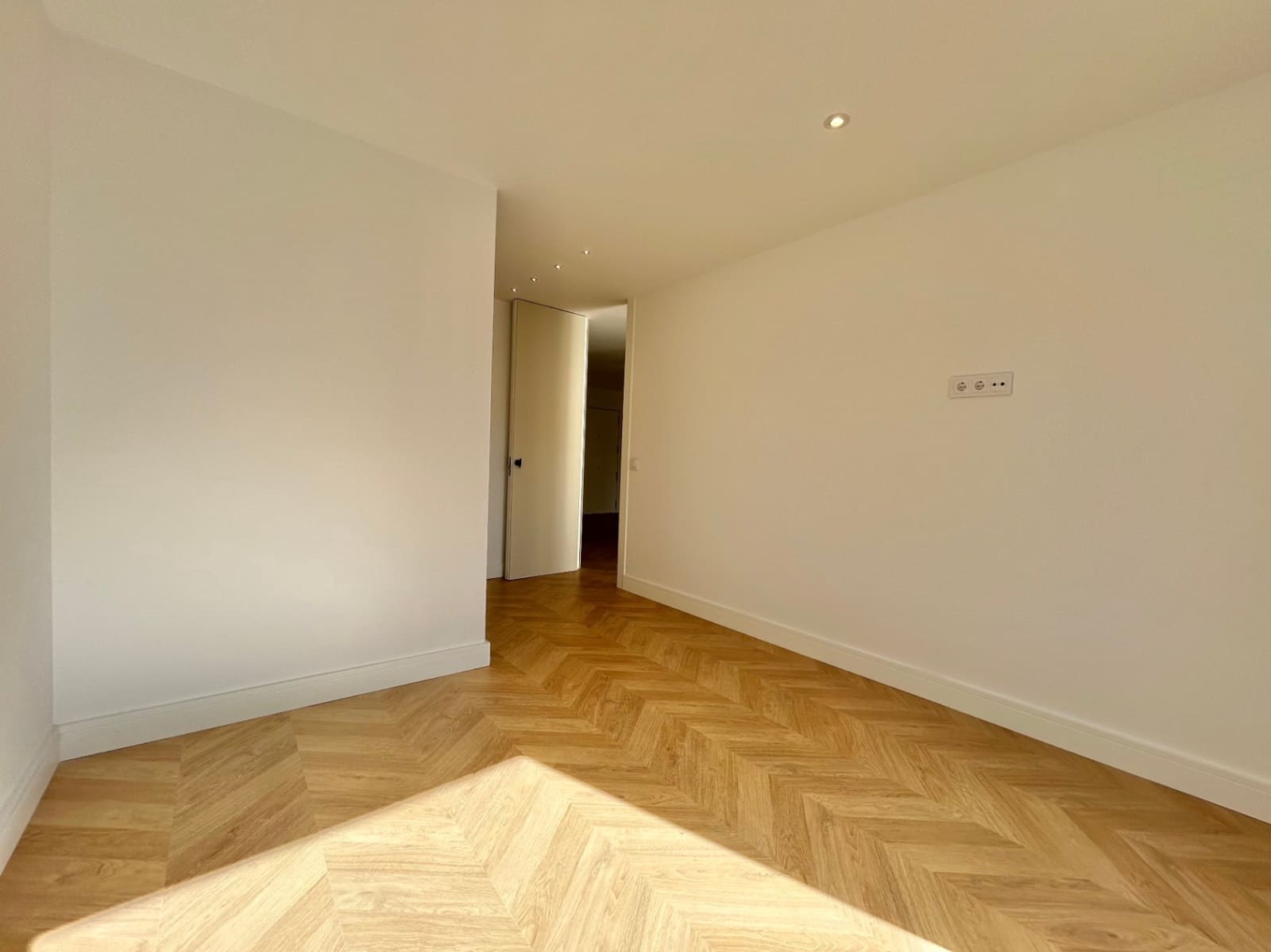 3 soverom Leilighet til salgs i Malaga by - € 890 000 (Ref: 9539713)