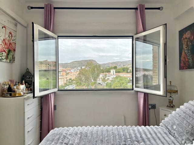 3 slaapkamer Appartement te koop in Suarez, Málaga stad - € 275.000 (Ref: 9569330)