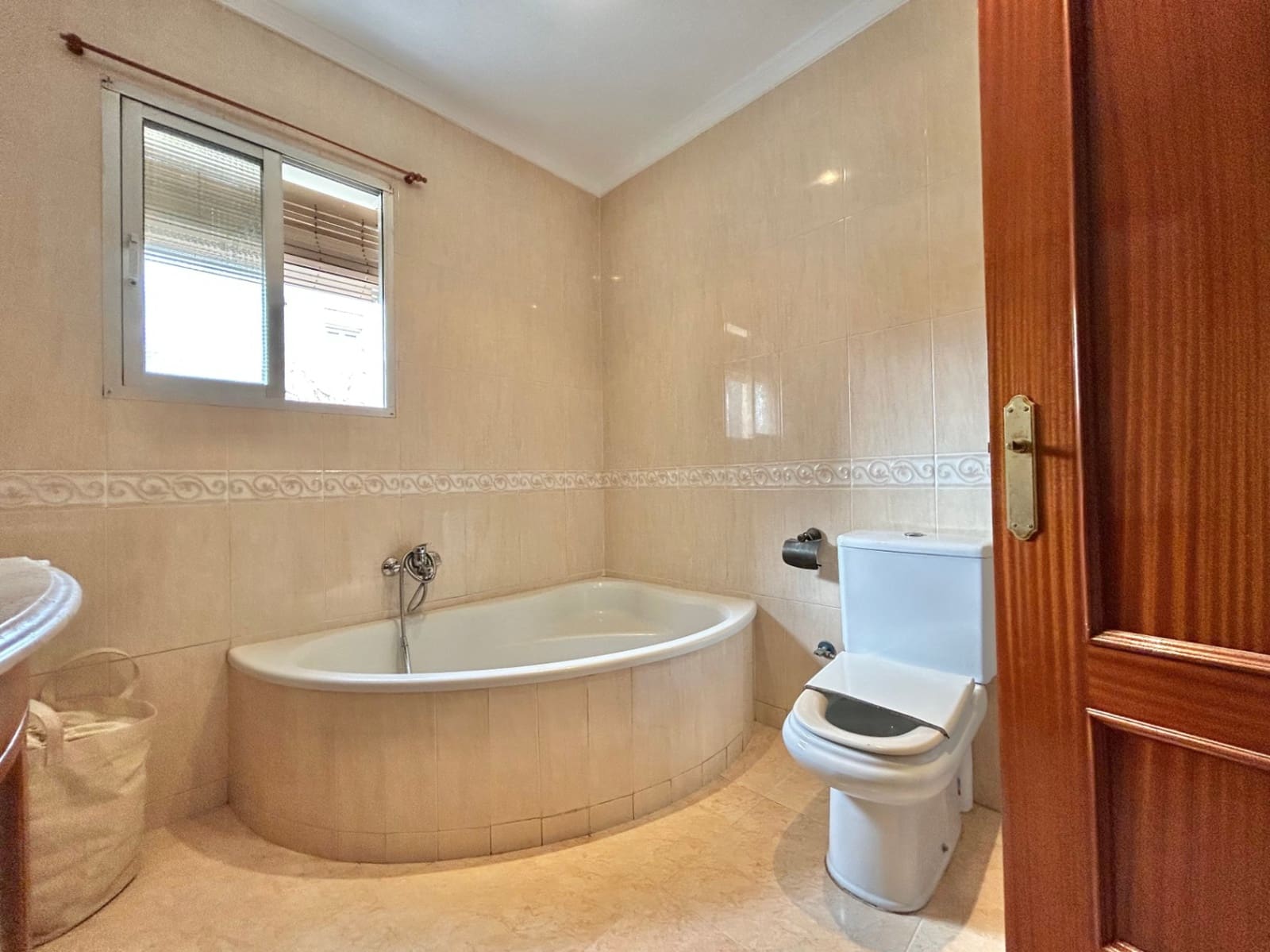 3 soveværelse Lejlighed til salg i Malaga by - € 339.000 (Ref: 9585067)