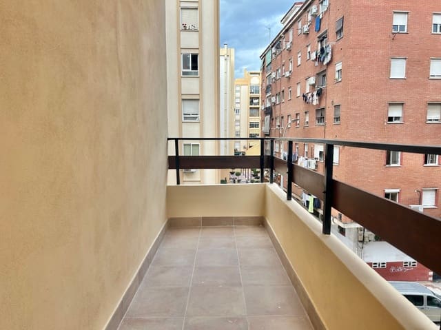 3 soverom Leilighet til salgs i La Trinidad, Málaga by - € 320 000 (Ref: 9592140)