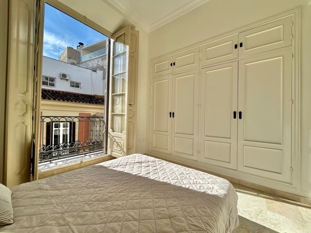 3 makuuhuone Huoneisto myytävänä paikassa Centro Historico, Málaga kaupunki - 825 000 € (Ref: 9610257)