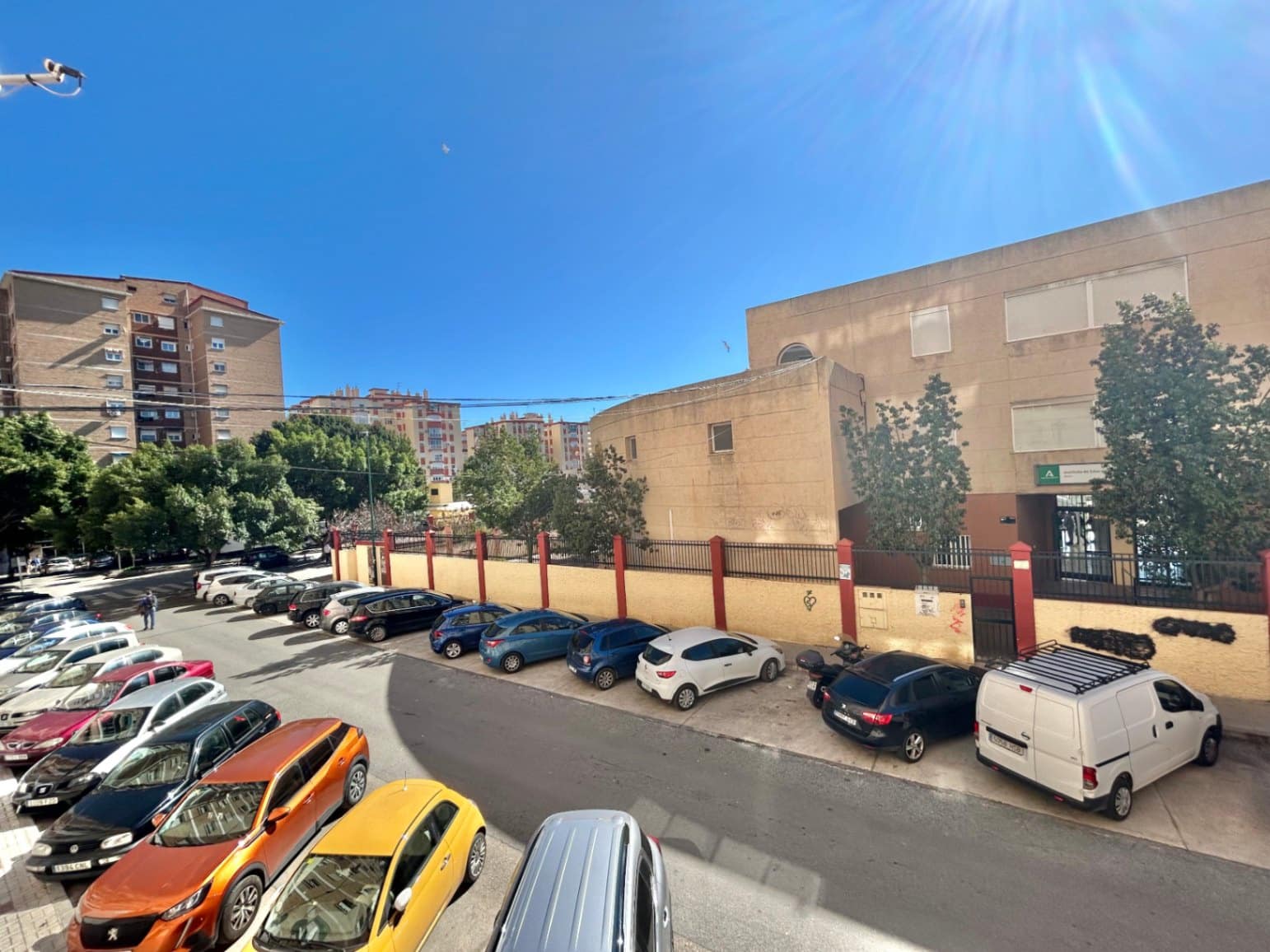 3 bedroom Apartment for sale in Malaga city - € 250,000 (Ref: 9623154)