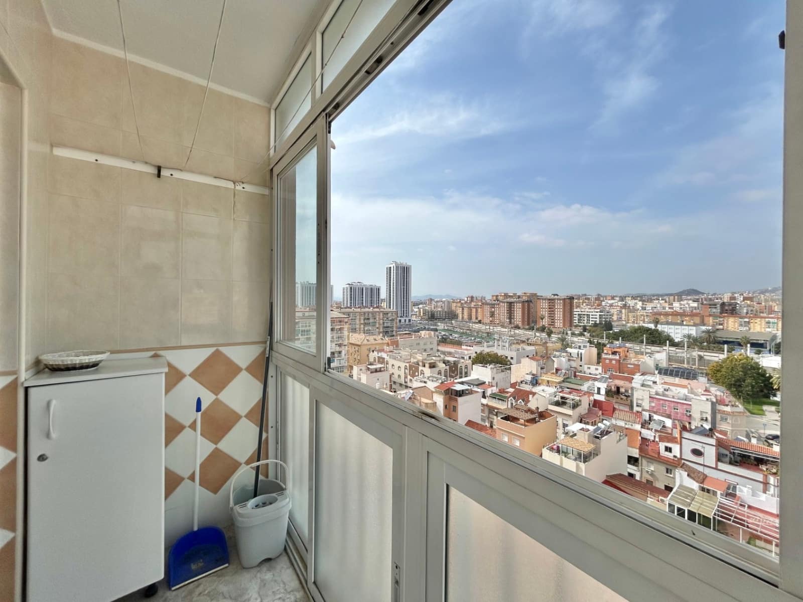 Ático de 3 habitaciones en Málaga ciudad en venta - 415.000 € (Ref: 9642857)