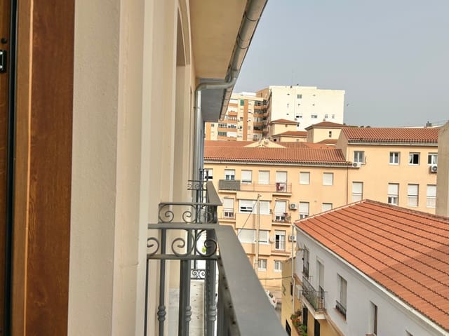 2 sovrum Lägenhet till salu i Centro Historico, Málaga stad med garage - 499 990 € (Ref: 9646338)