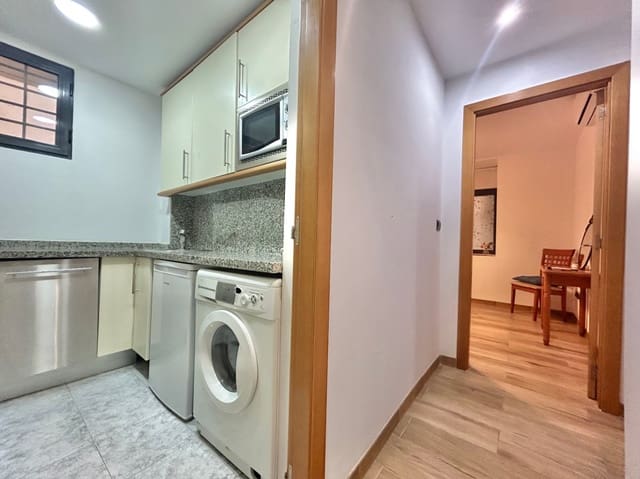 Apartamento de 2 habitaciones en Centro Historico, Málaga ciudad en venta - 349.900 € (Ref: 9652466)
