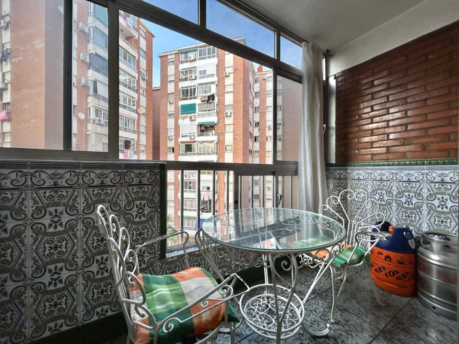 Apartamento de 3 habitaciones en Málaga ciudad en venta - 243.000 € (Ref: 9665347)