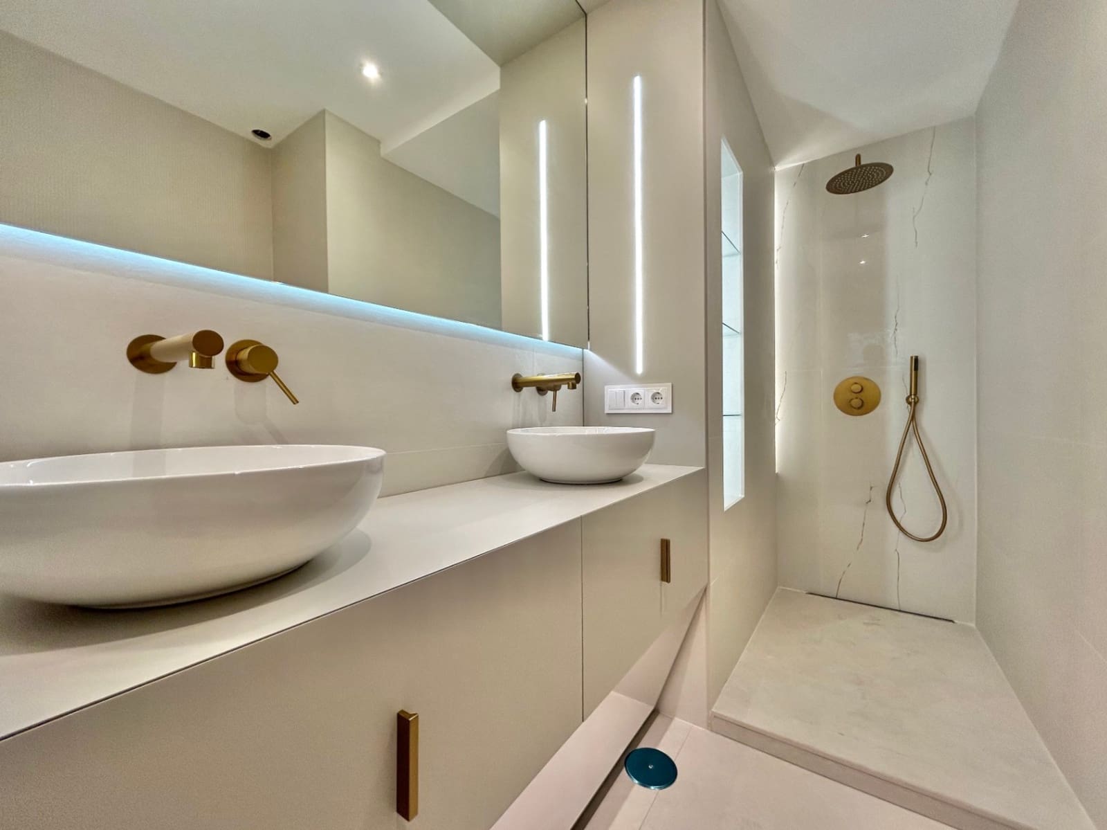 2 soveværelse Lejlighed til salg i Malaga by - € 930.000 (Ref: 9671186)