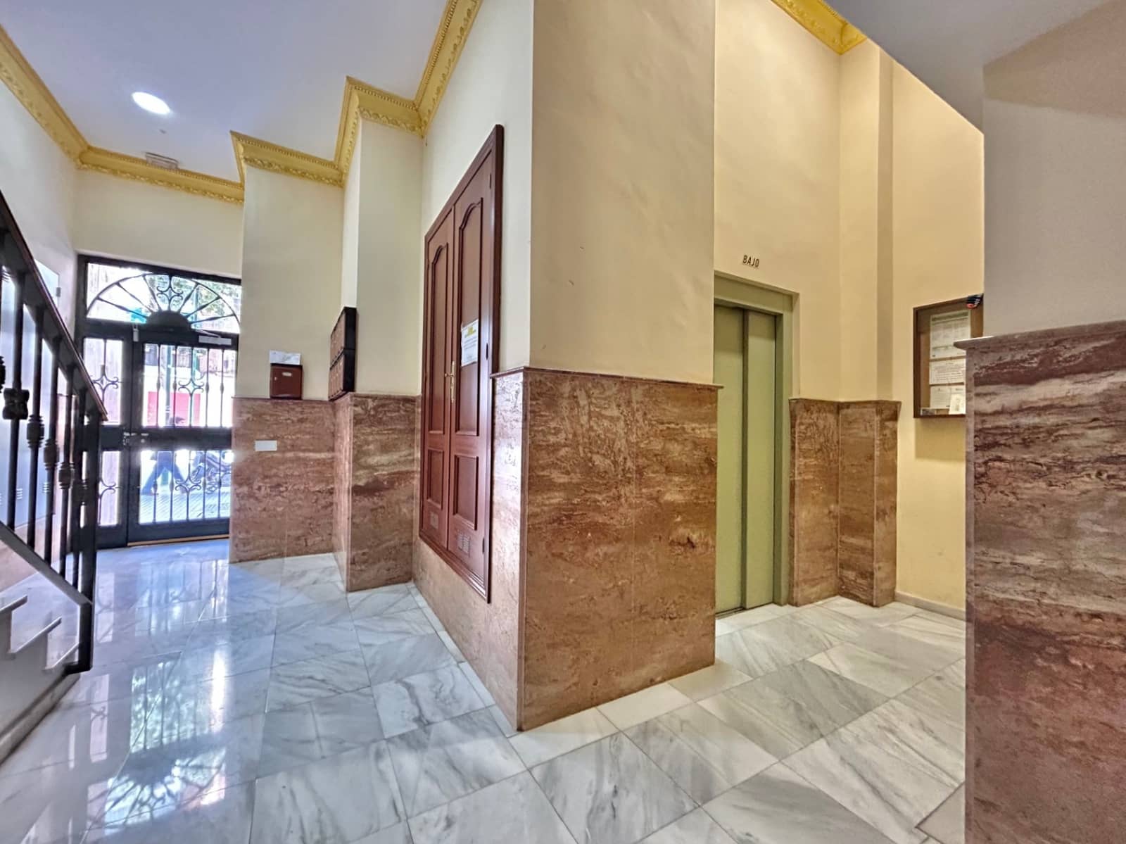 2 soveværelse Lejlighed til salg i Malaga by - € 315.000 (Ref: 9676402)