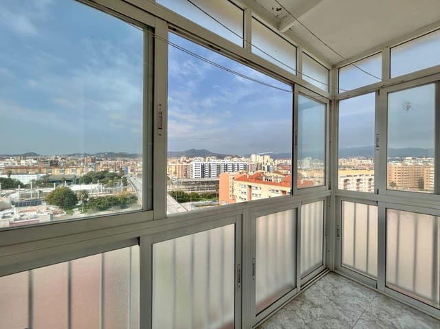 Ático de 3 habitaciones en Jardin de la Abadia, Málaga ciudad en venta - 415.000 € (Ref: 9708030)
