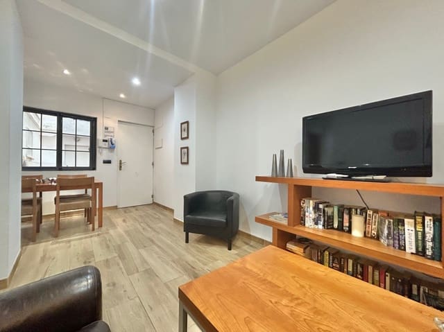 Apartamento de 2 habitaciones en Centro Historico, Málaga ciudad en venta - 349.900 € (Ref: 9715403)